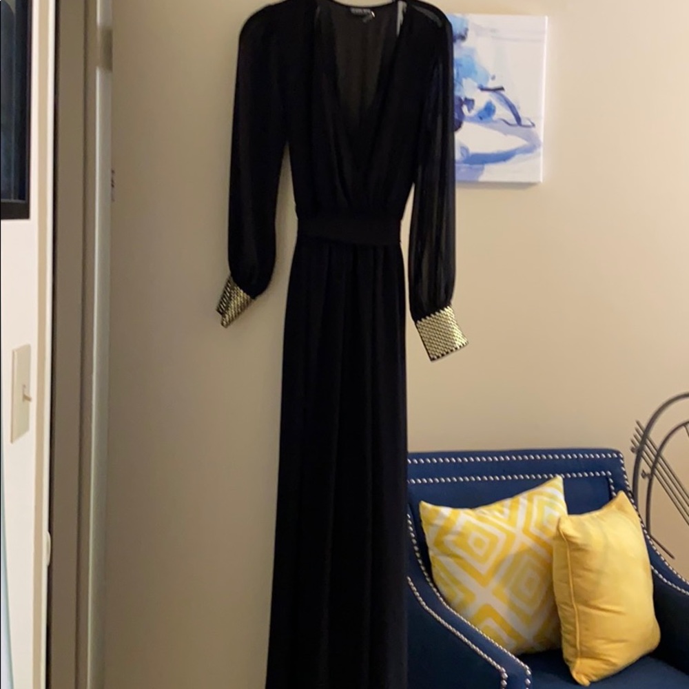 Black sheer dress w/liner Brand New no tags - Picture 2 of 4
